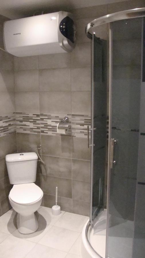 Apartamenty Dominik Wiele Luaran gambar
