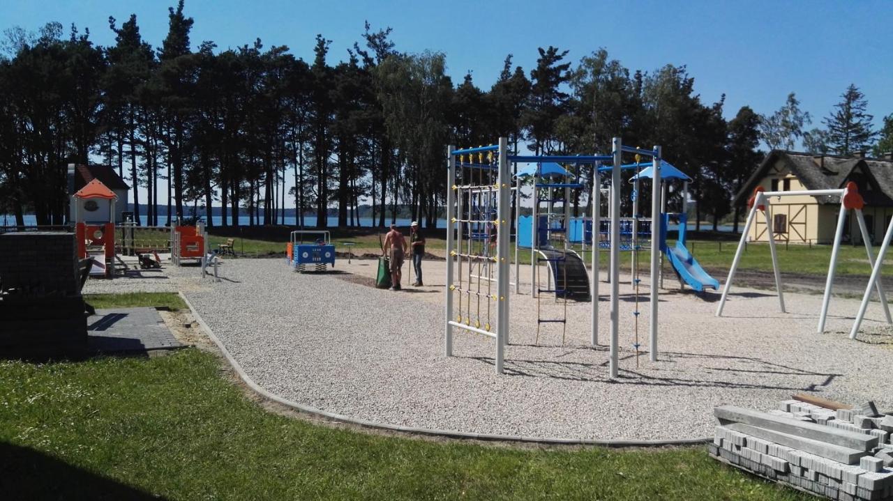 Apartamenty Dominik Wiele Luaran gambar